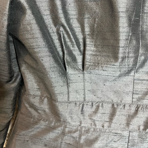 Kay Unger Black 100% Silk 3 Button Fitted Blazer size 8 lined - Picture 4 of 8